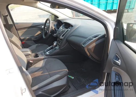 2013 Ford Focus Se z USA, uszkodzony, nr VIN 1FADP3K22DL108272